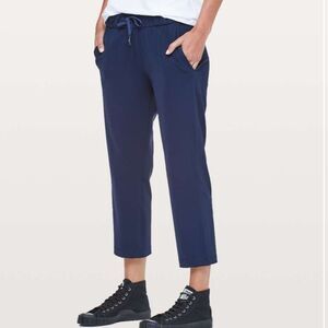 LULULEMON | On the Fly True Navy Blue Jogger Pants Women’s Size 4